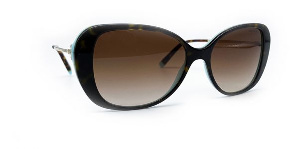 Stylish sunglasses to wear all year round News 3